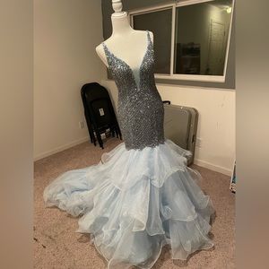 Baby blue Rachel Allen size 6